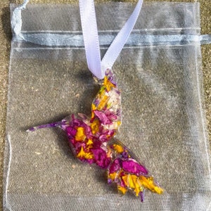 Resin Funeral Flower Hummingbird Keepsake: Memorial Ornament