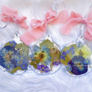Wedding Bouquet Preservation | Pressed Flower Ornament | Modern Dried Flower Art | Wedding Flowers in Resin Art