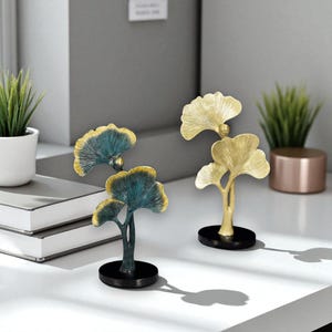 Resin Ginkgo Leaf Statue: Nordic Home Decor Ornament